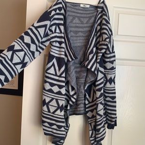 Oversized geometric pattern sweater